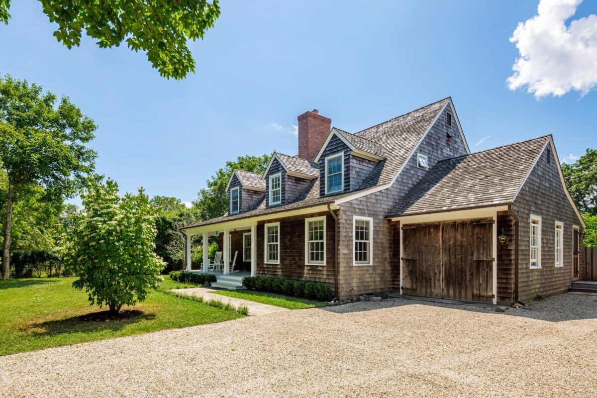 East Hamptons Real Estate and the Luxury By The Sea