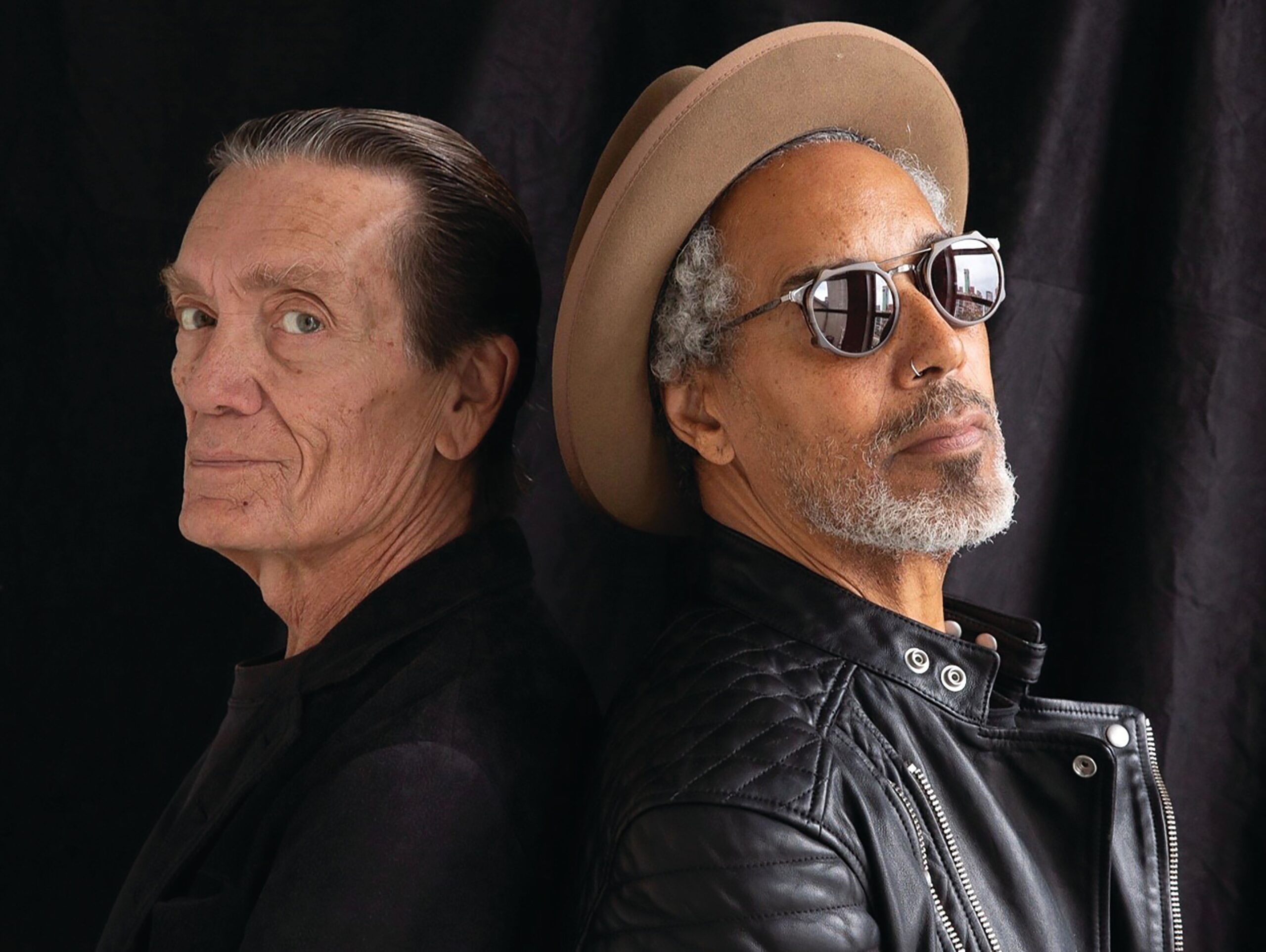 Al e smith. Robert smith. фото traveling wilburys. Sophie ballantine «b. The traveling wilburys британская группа.